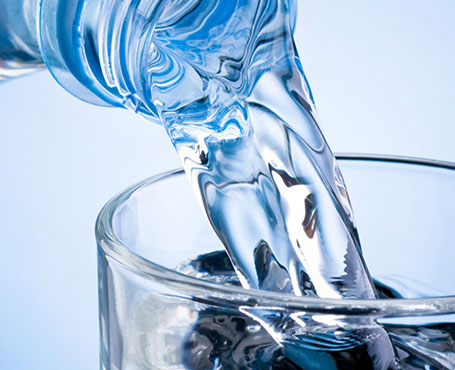 霈雨露純凈水品牌宣傳網站