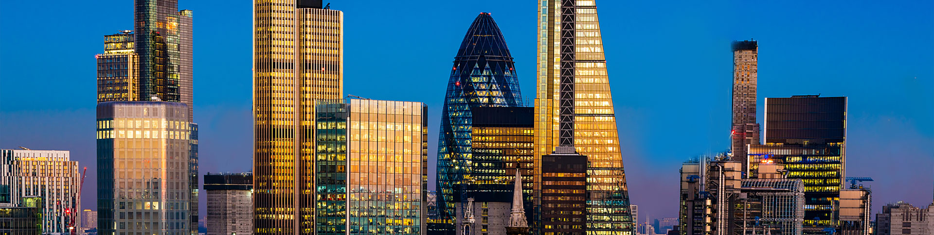 金融街留學品牌網站|一網天行-網站建設小程序APP系統(tǒng)軟件開發(fā)公司